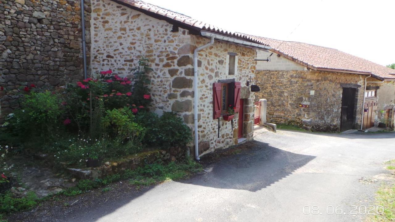 فيلا La Petite Fontaine Ecuras المظهر الخارجي الصورة